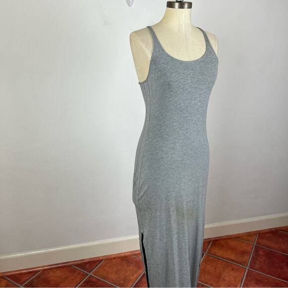 Lululemon Grey Refresh II Maxi Dress - Picture 2 of 10